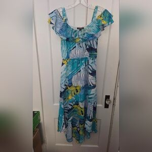 Roz & Ali Blue and Yellow Leaf Print Dress